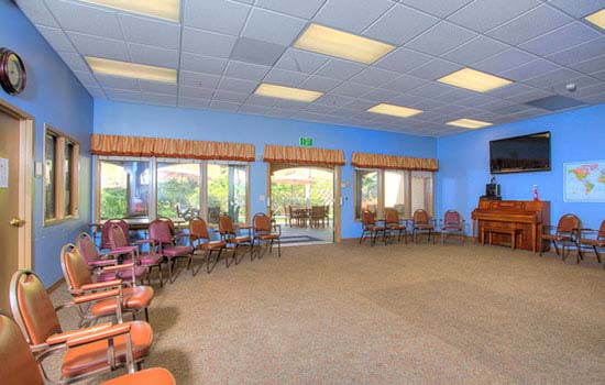 1350ElCamino-25 Dining & Nutrition
